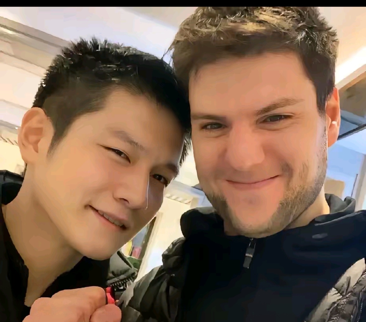 日本乒乓球队碾压比利时乒乓球队，奥恰洛夫绝境逆转的简单介绍