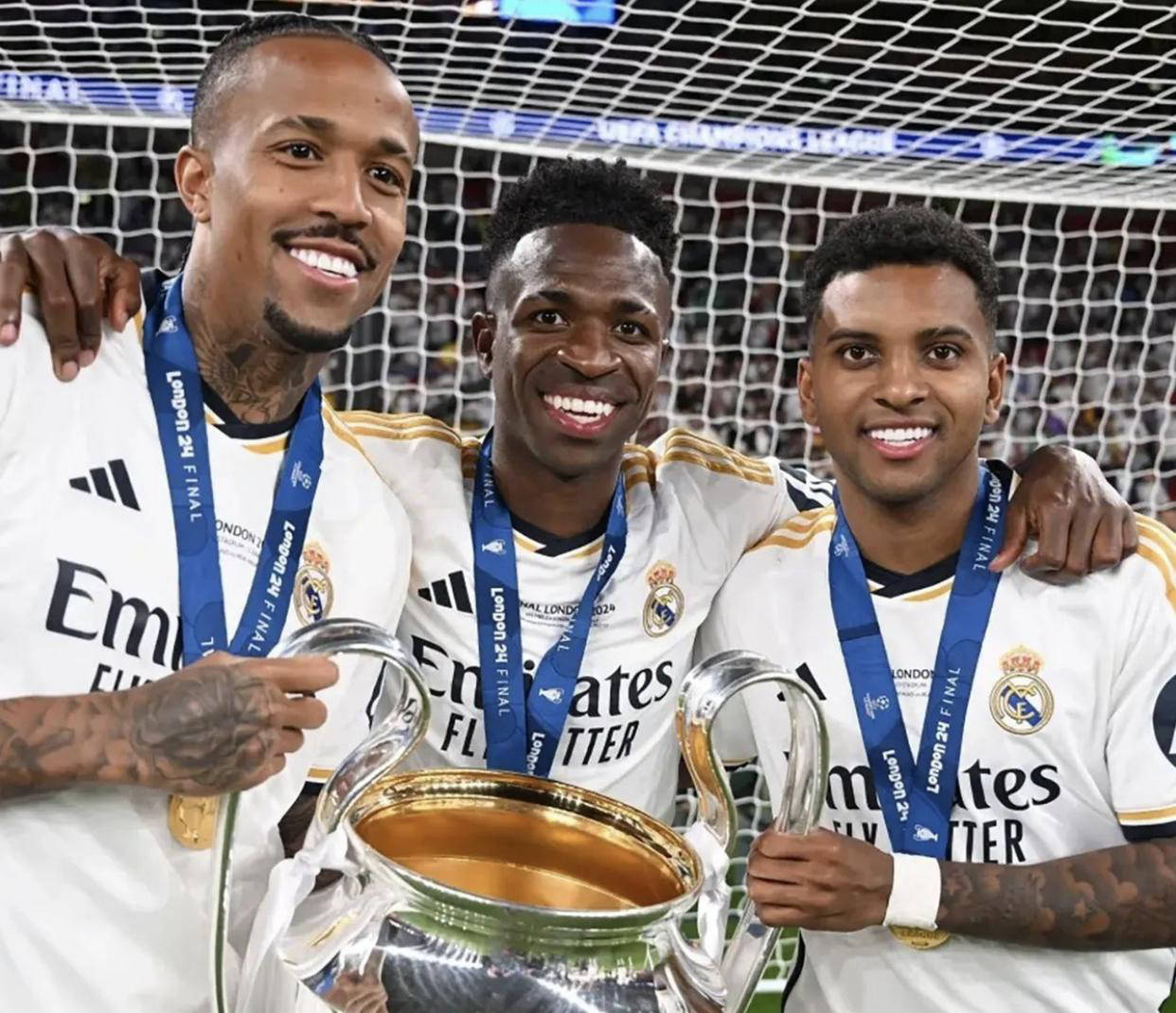 DB电竞官网入口-关于巴西队主帅调整阵容，备战世界杯关键战的信息